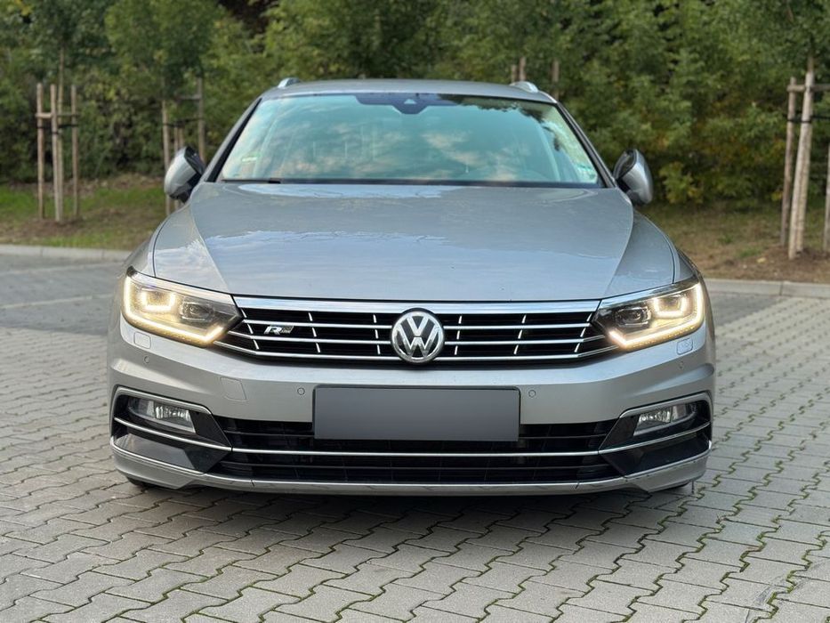 Volkswagen Passat 2.0d 240PS R-LINE 4-Motion Wirtual Full
