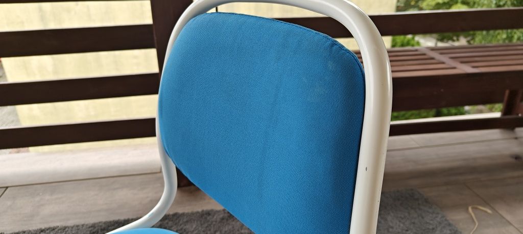 Krzesło fotel obrotowy IKEA ORFJALL dziecięcy (?)