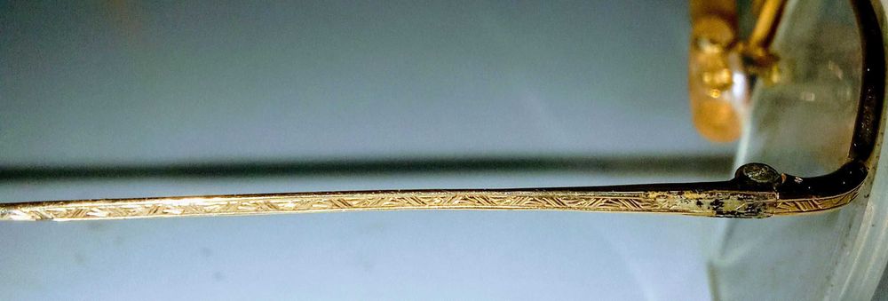 Óculos antigos para colecção ou uso