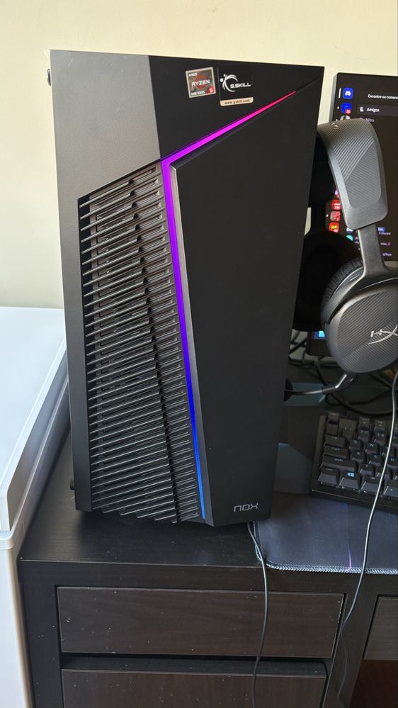 Torre gaming nova