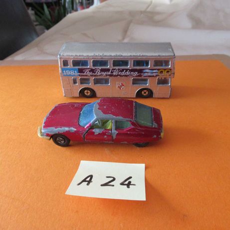 A-24 ) Citroen SM e Autocarro inglês matchbox c/+50 anos