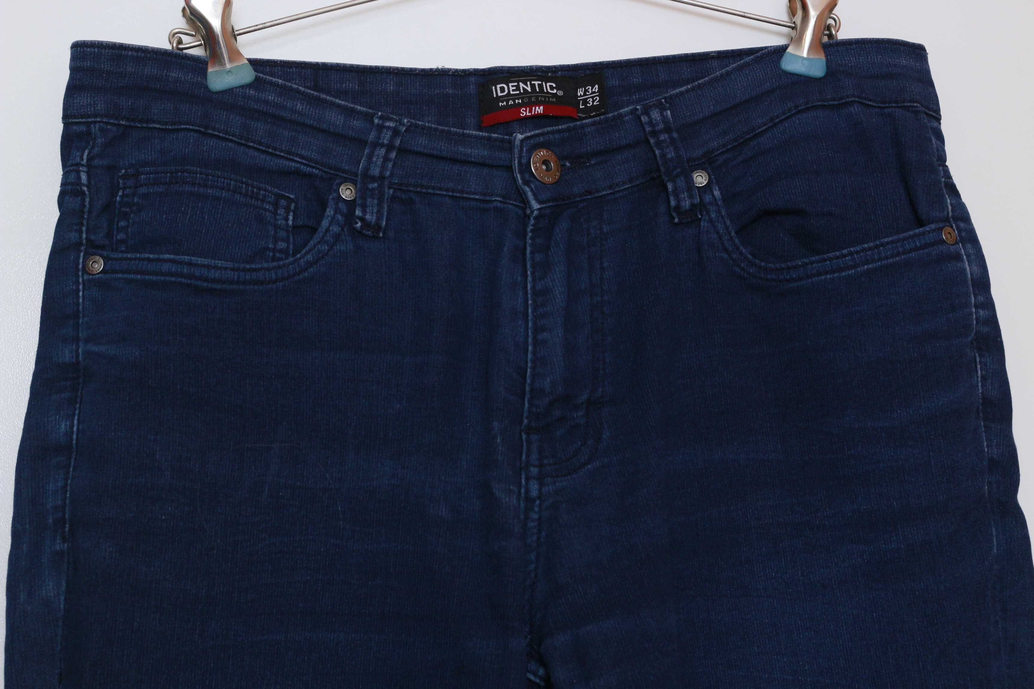 Spodnie Jeans / sztruks Identic Slim Man Denim W34 L32