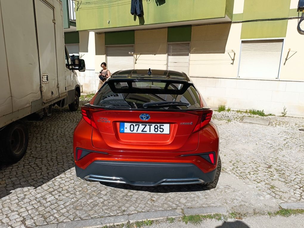 Toyota chr 2.0 hybrid Premier edition
