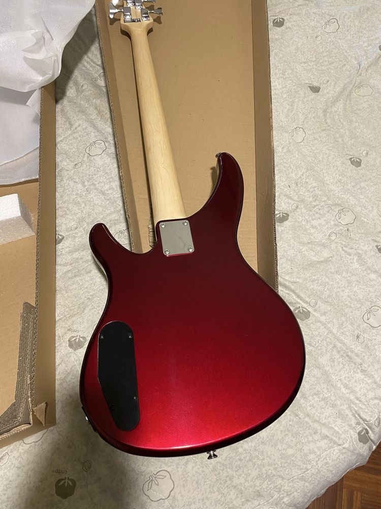 4 струн бас гітара Yamaha TRBX174