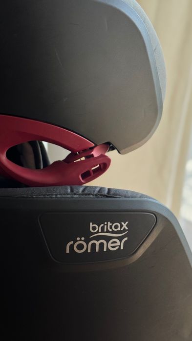 Fotelik samochodowy dla dziecka Britax Römer