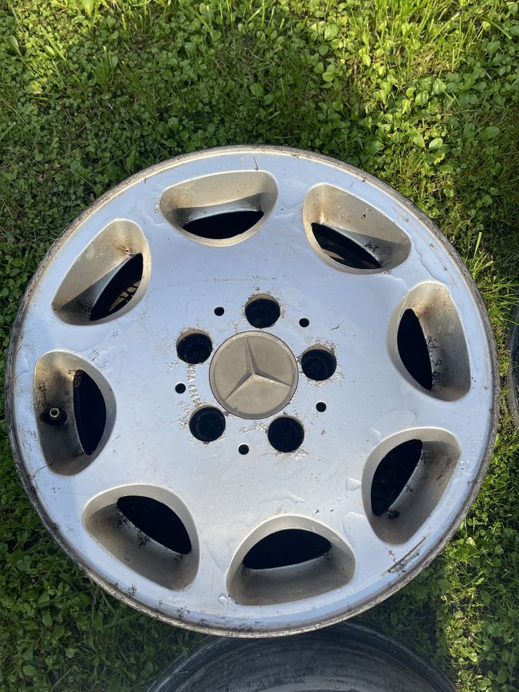 Диски ромашки mercedes 124