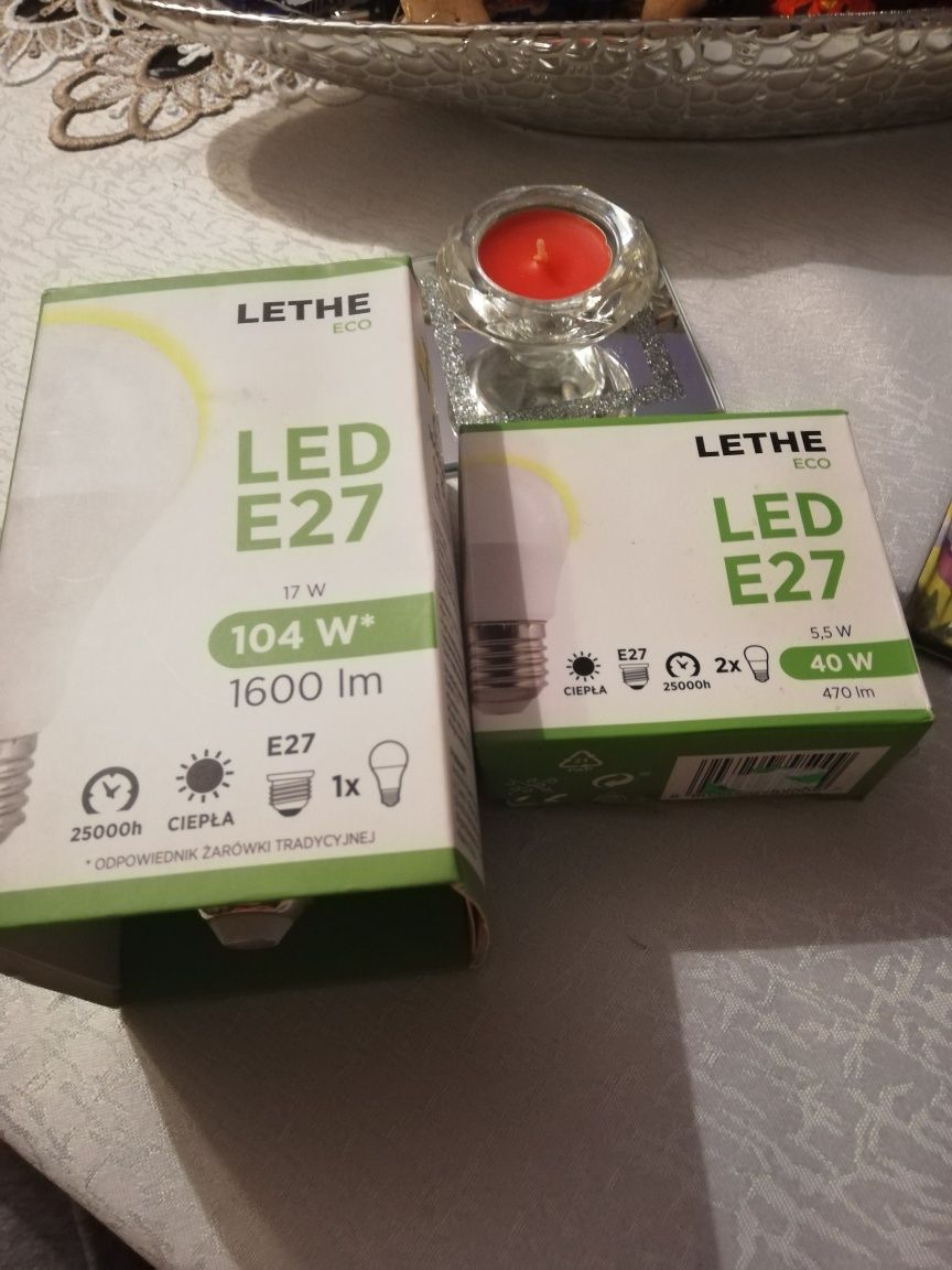 Żarówki Led E27 104,40W