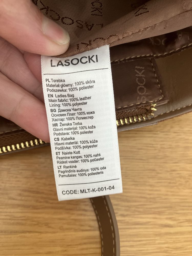 Sprzedam torebke LASOCKI nowa skora nat irchowa