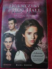 "Dziewczyny z Hex Hall diable szkło" Rachel Hawkins