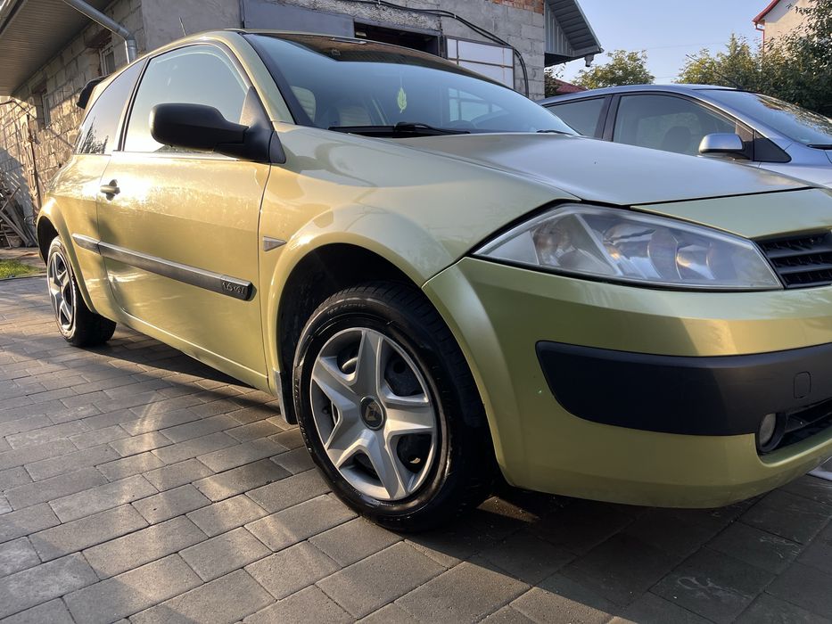 Renault megane 1.6 купе автомат