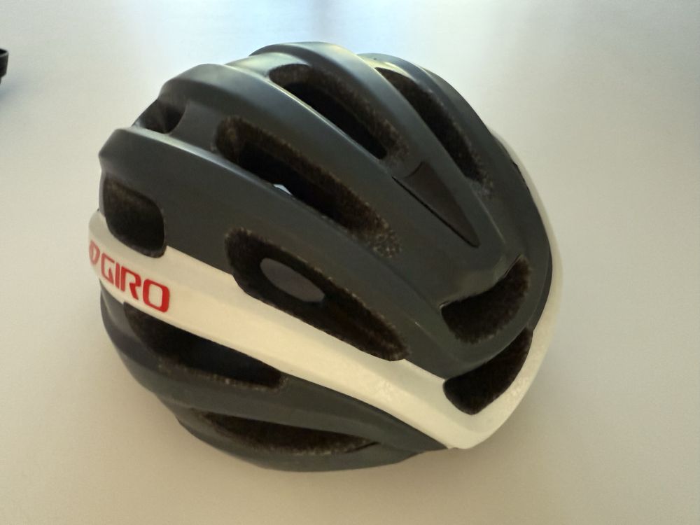 Kask rowerowy Giro Isode