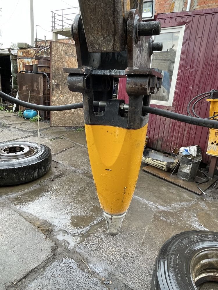 Гідромолот Rammer in 22 jcb case cat