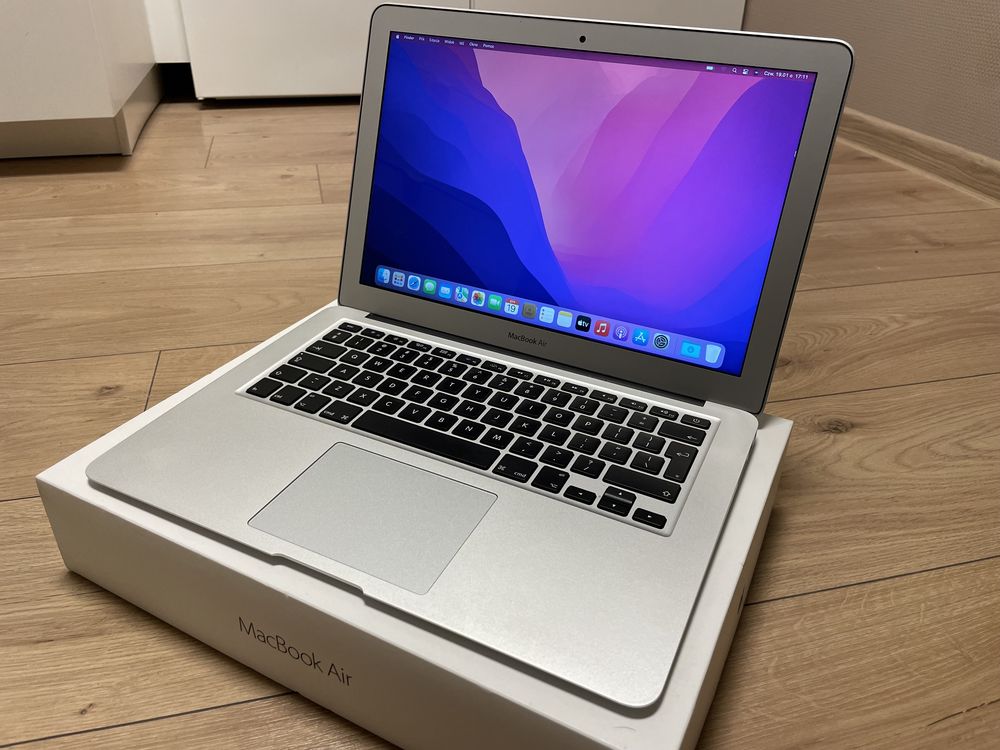 Idealny MacBook Air 13” 8/128 GB w PERFEKCYJNYM stanie!