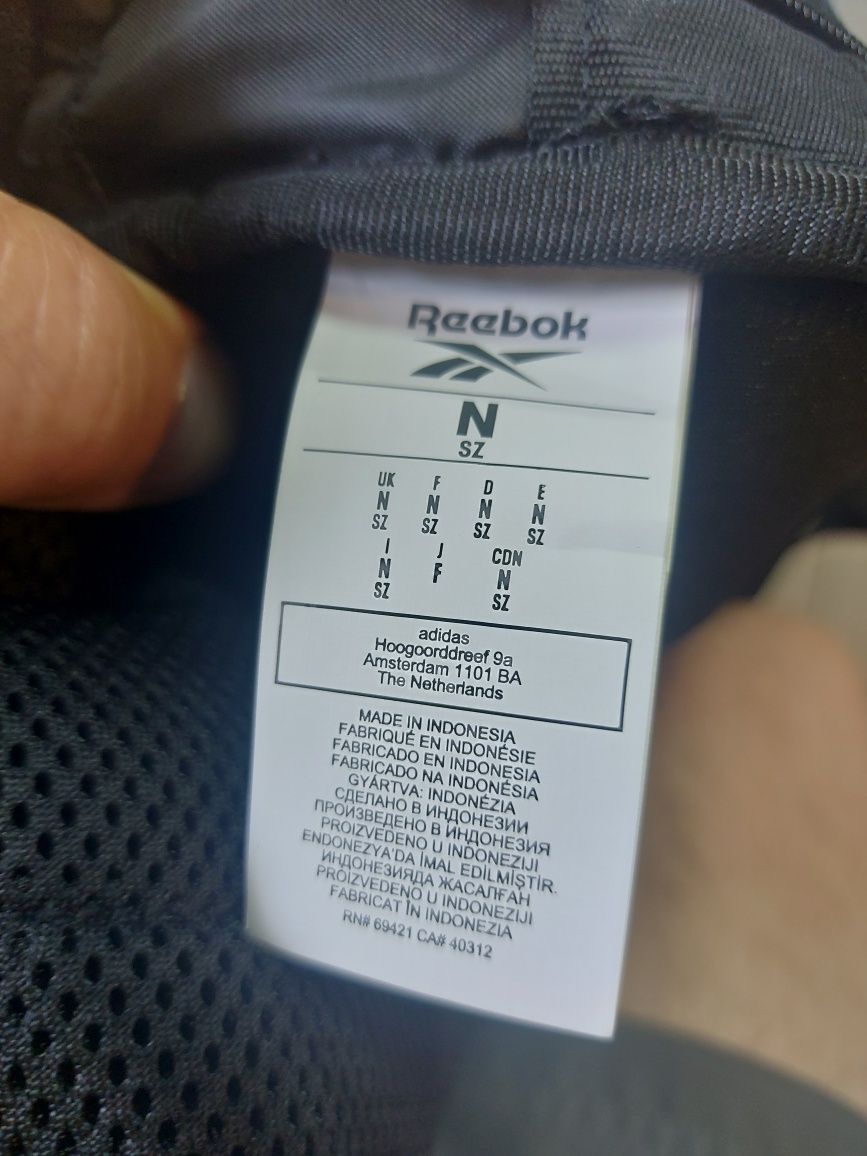 Reebok спортивна сумка