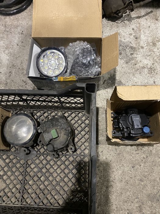 фара фонарь Форд Транзит