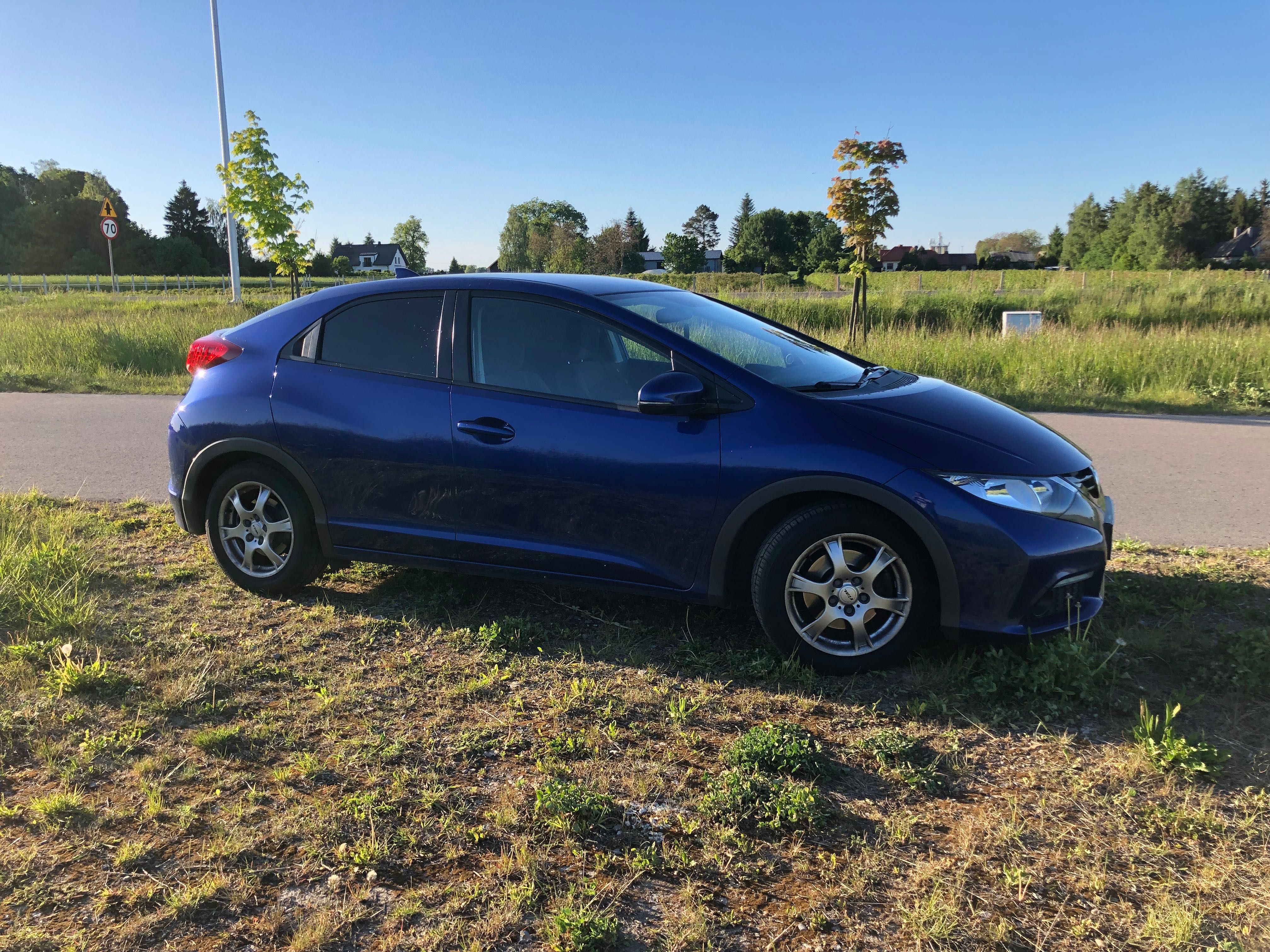 HONDA Civic 1.8 I-VTEC 2012 r. Bezwypadkowy Kamera Ledy