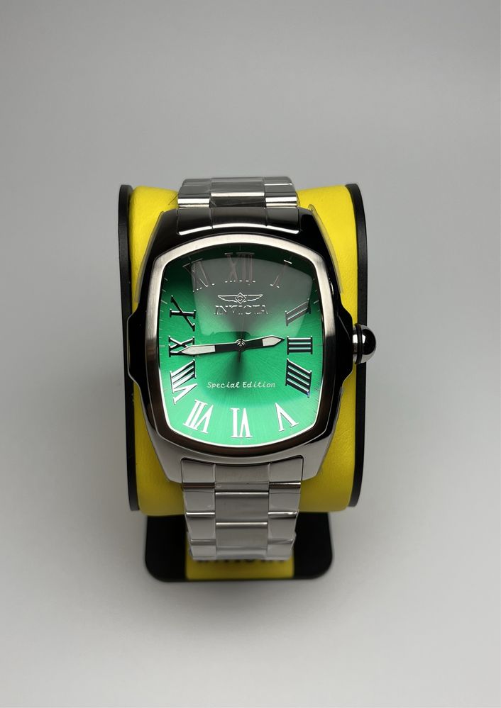Invicta 18655, invicta lupah, чоловічий годинник з зеленим циферблатом
