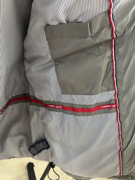 Пуховик, пухова куртка tommy hilfigef