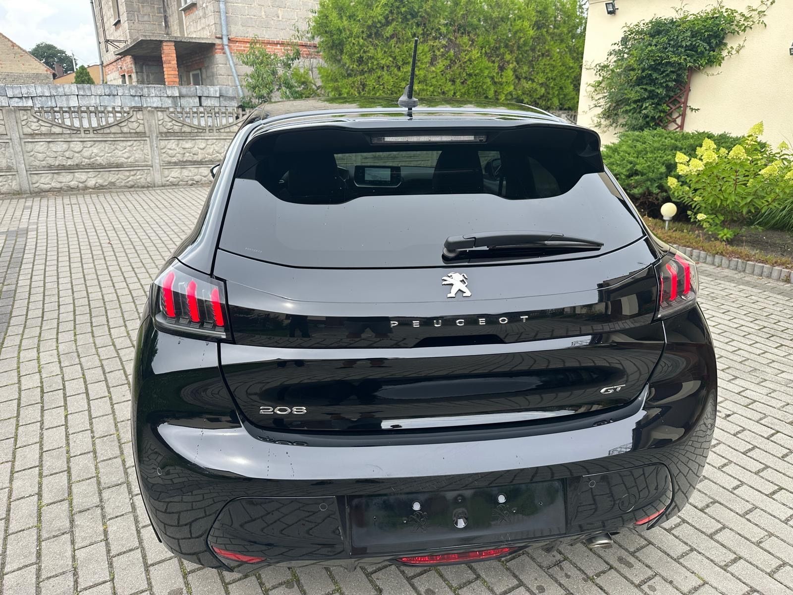 Peugeot 208 Peugeot 208 GT!!!