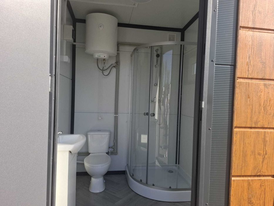 Pawilon Sanitarny 2x2 Pawilon z płyt warstwowych Kontener DostawaHDS