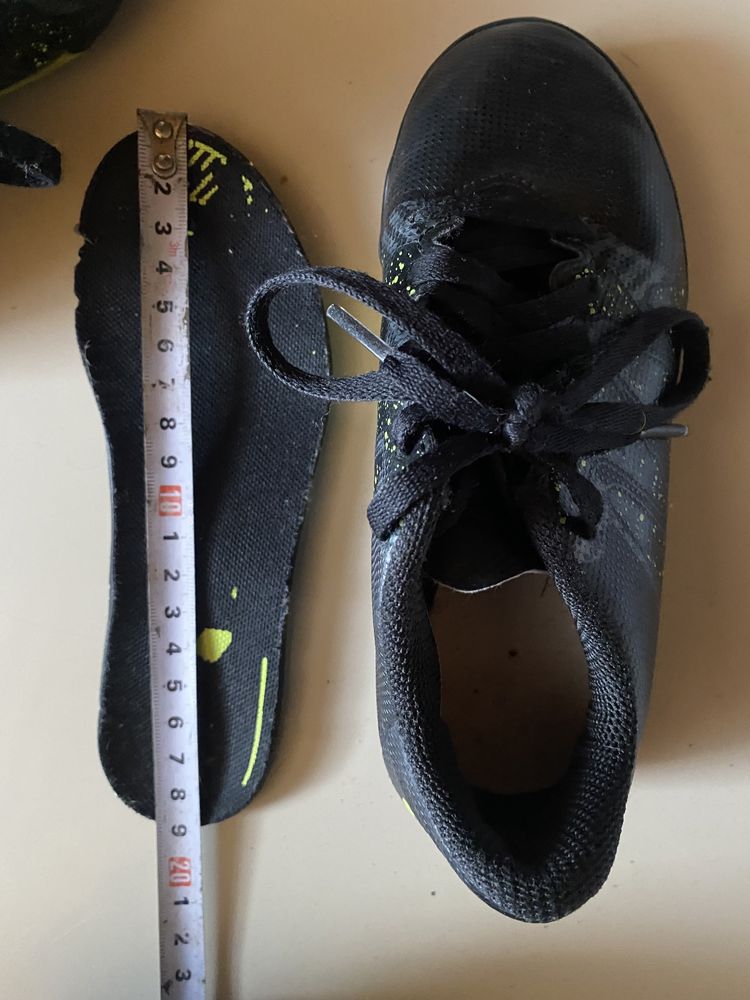 Buty do piłki dziecięce Adidas wkładka 19 cm