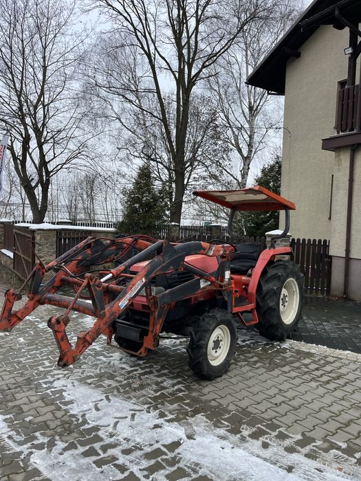 Traktor kubota gl320 gl 320 32 km ladowacz tur 4x4 rewers