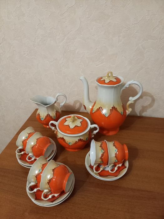 Сервиз кофейный "Красный бутон" Барановка