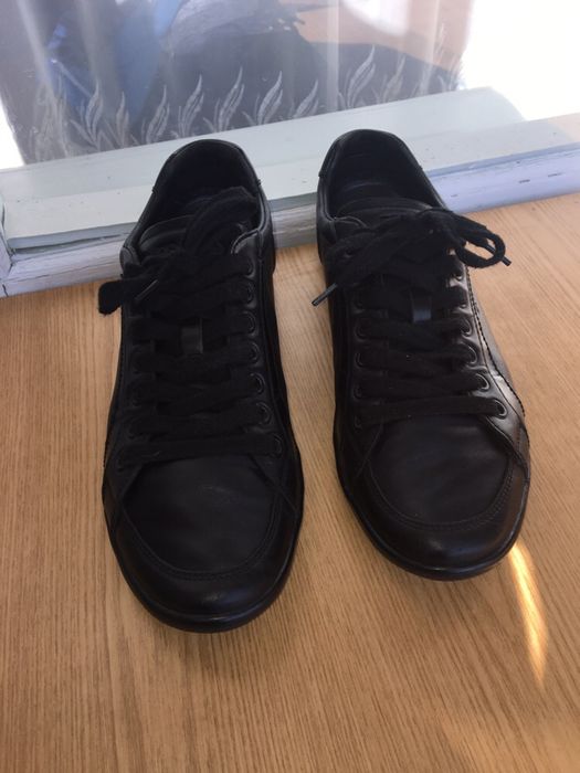 Спортивные туфли Прада 42размер(9) оригинал !