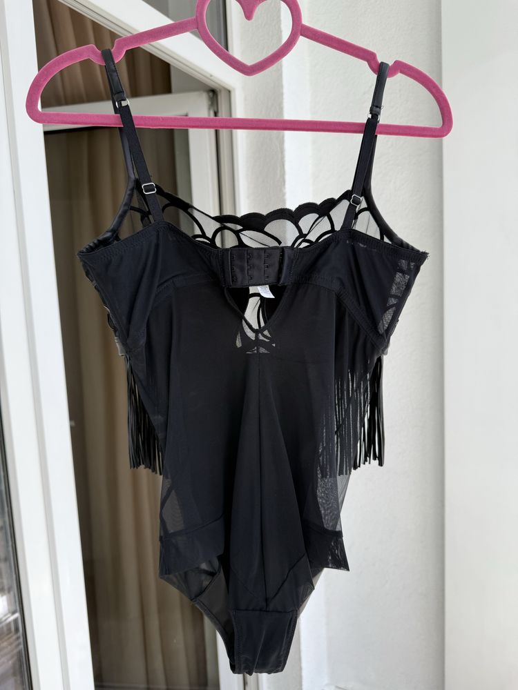 Черное боди кружевное сетка кожзам intimissimi M