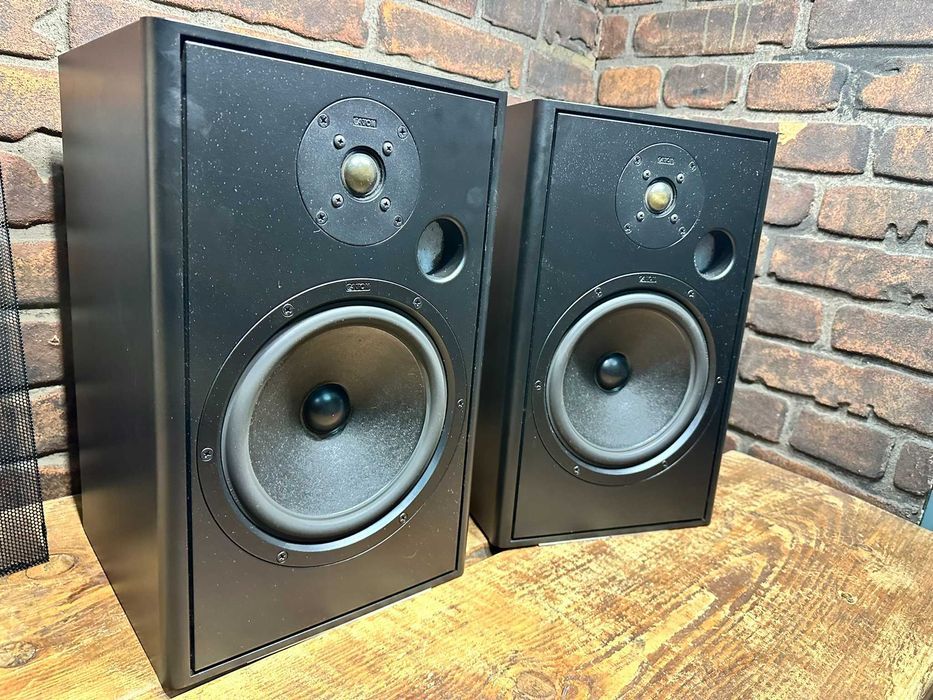 Kolumny Monitory Canton LZ 4