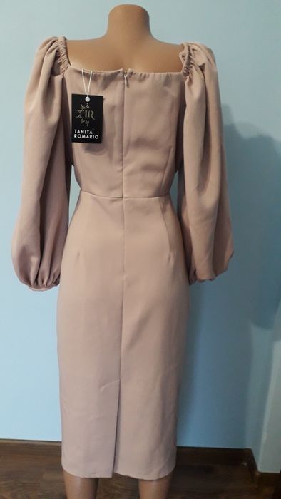 Бежеве коктельне плаття