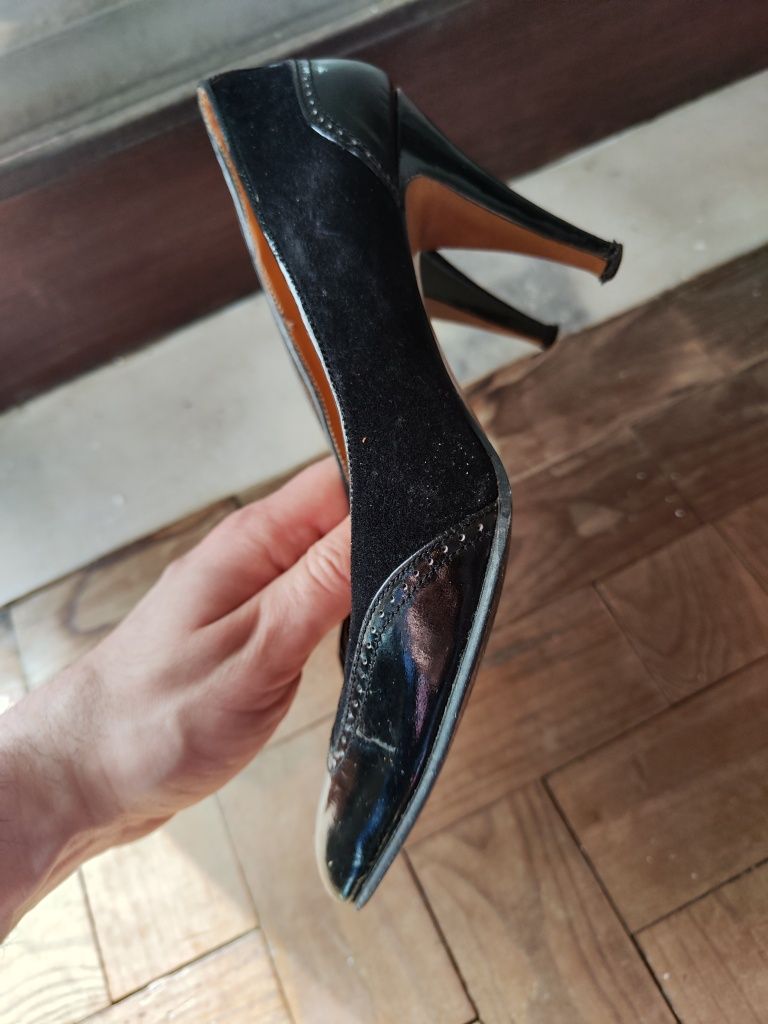 Sapatos de senhora pouco uso