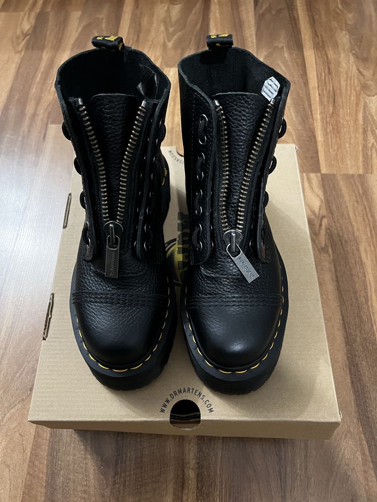 Buty Dr Martens Sinclair czarne na platformie rozmiar 37