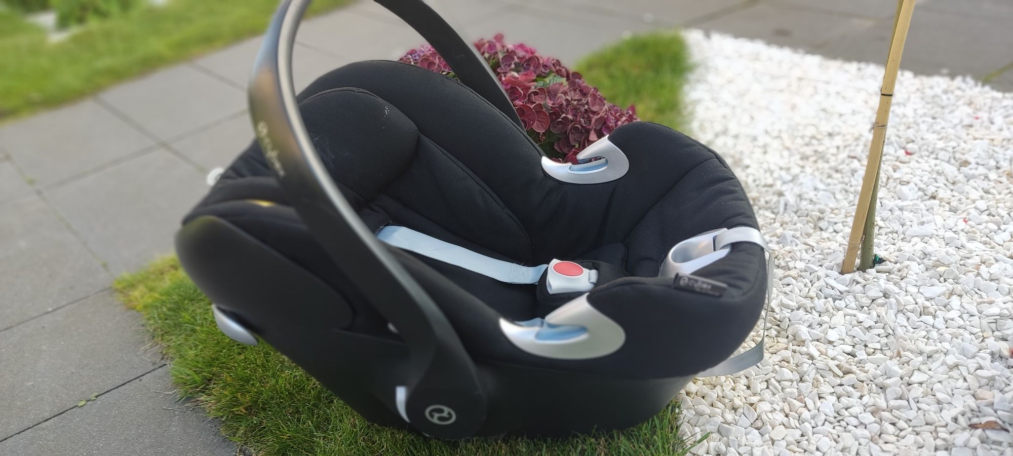 Nosidełko fotelik cybex atom 5 z baza ISOFIX