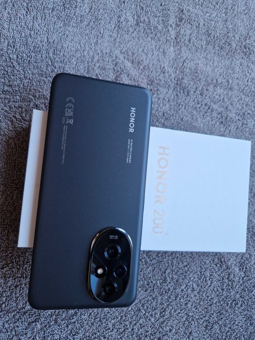 Honor 200 5G 8/256 E-SIM gwarancja 12/2026