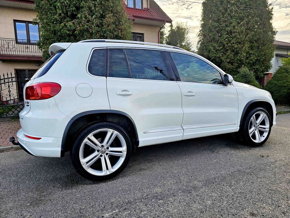 Volkswagen Tiguan 2015r 2.0 177KM Pełny R-LINE Panorama Skóra Atrakcyjny Wygląd !!!
