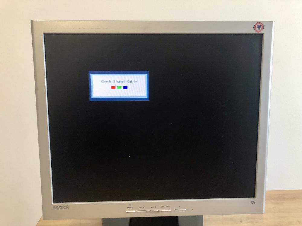 Monitor Samtron 17”