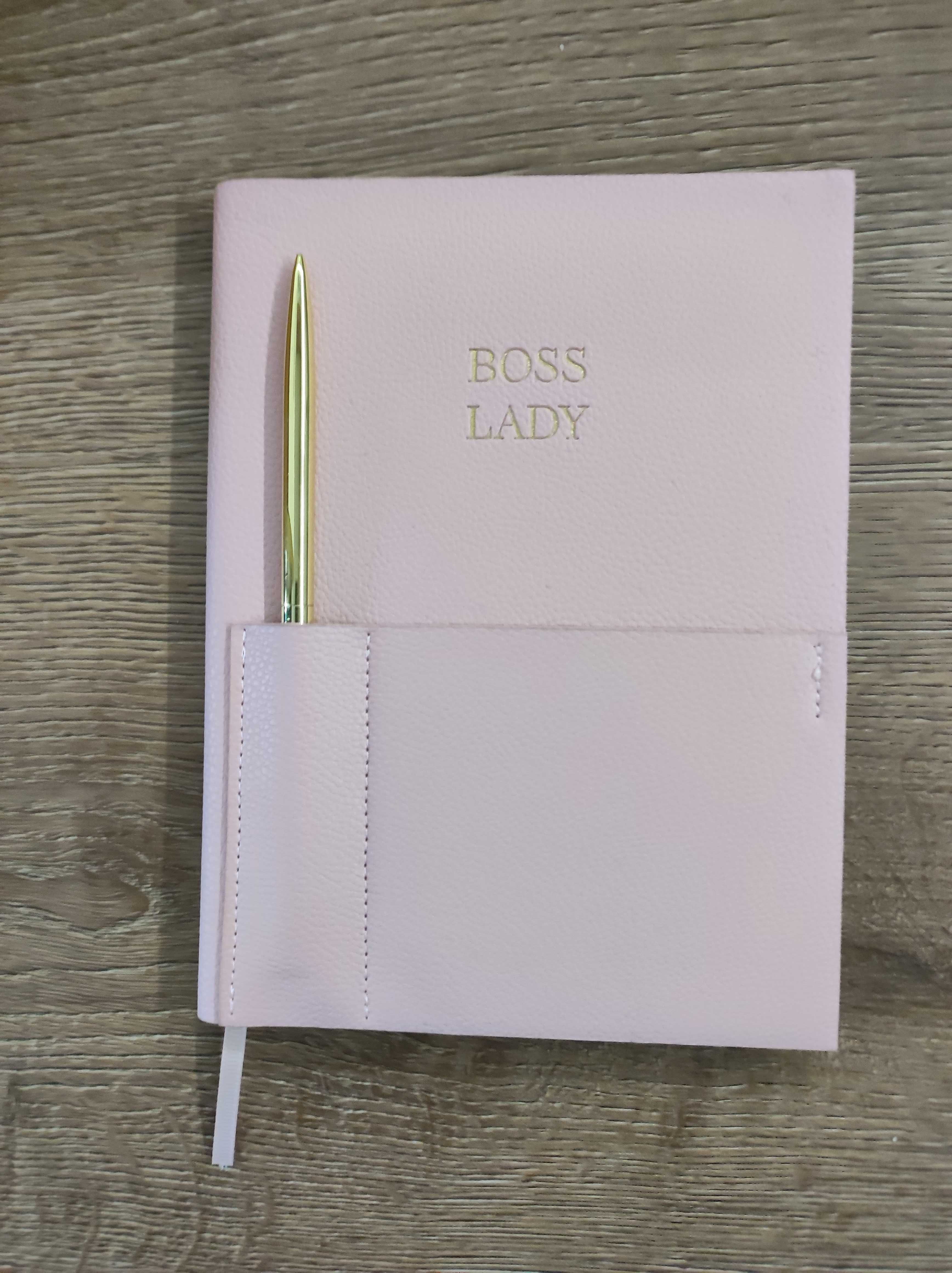 Różowy notes Boss Lady