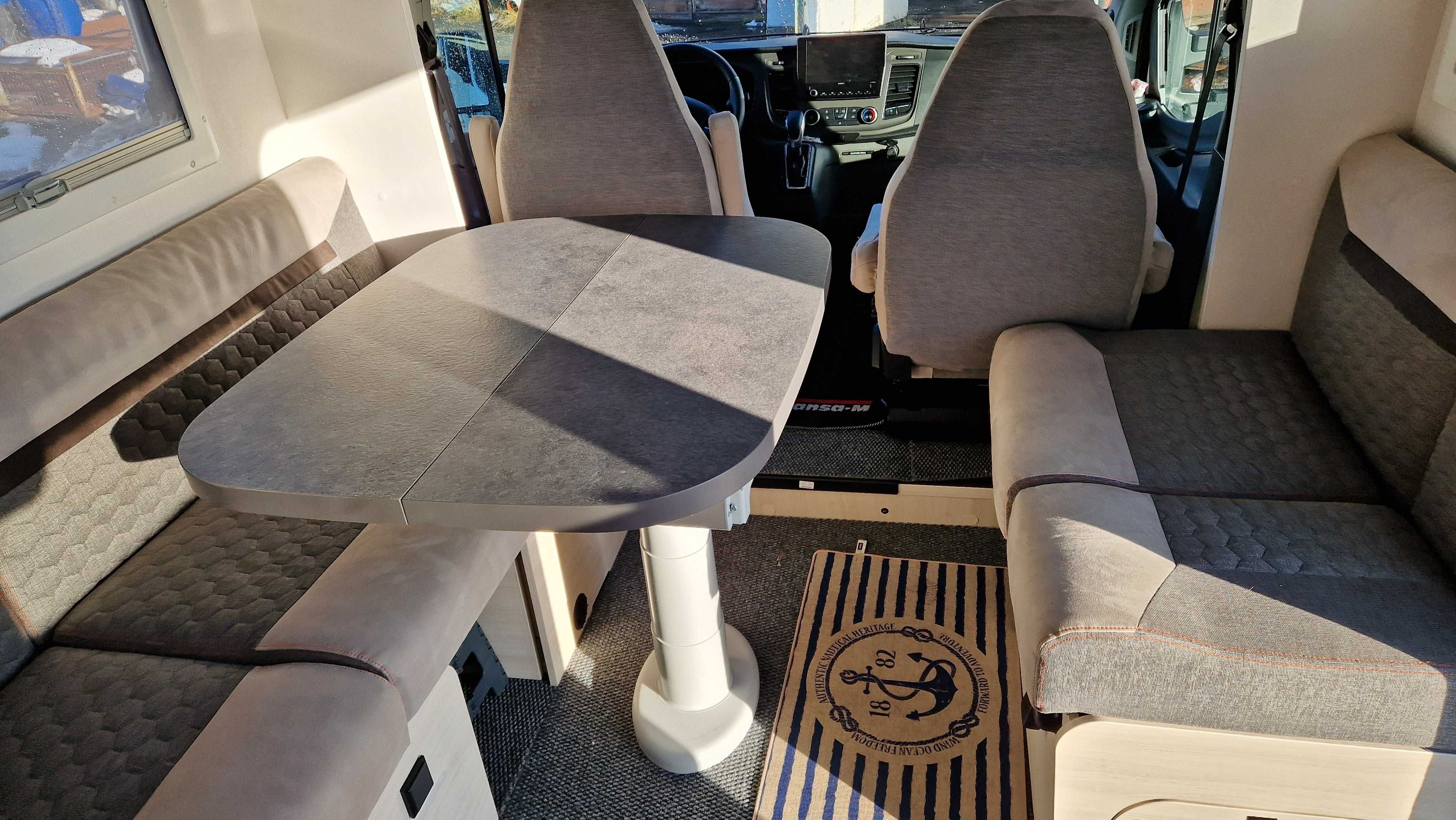 Kamper Chausson 644 z przebiegiem20400 km doposażony Odstąpie leasing