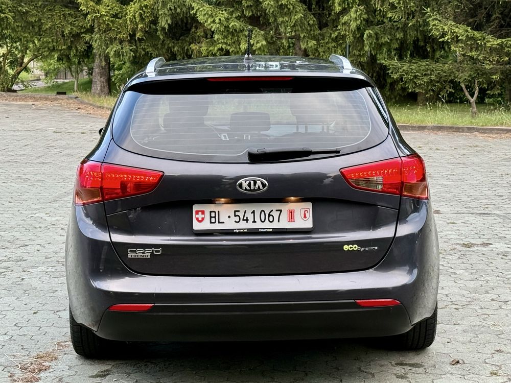 Kia Ceed trend 1.6mpi 2013