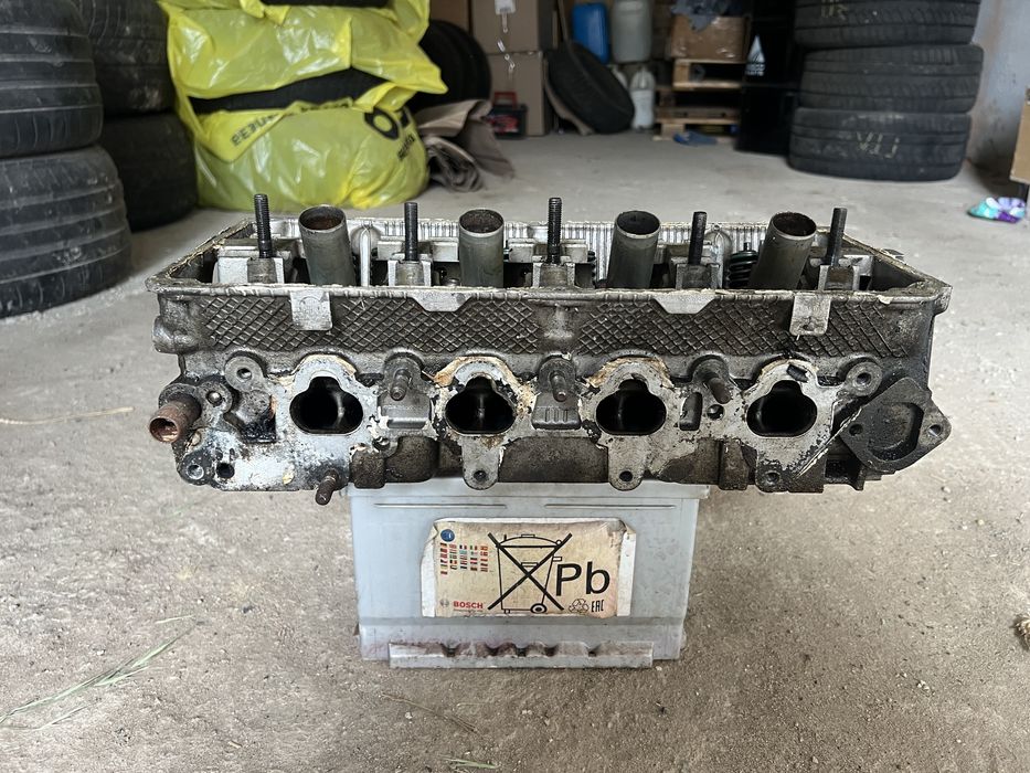 Головка блоку циліндрів Мітсубісі Лансер 9 1.6 бензин