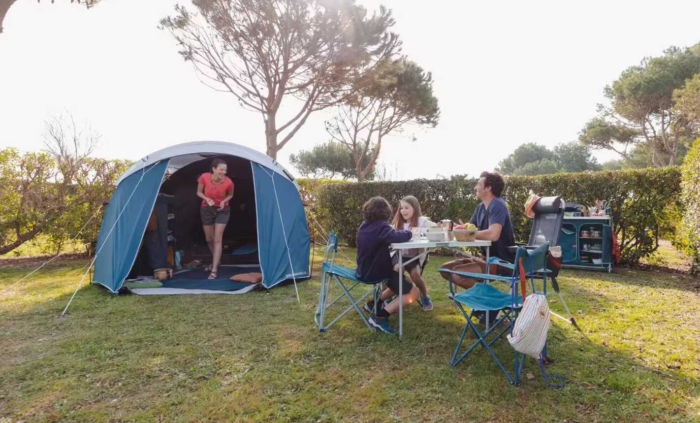 Namiot kempingowy Quechua Arpenaz 4.1 F&B 4-osobowy, 1 sypialnia
