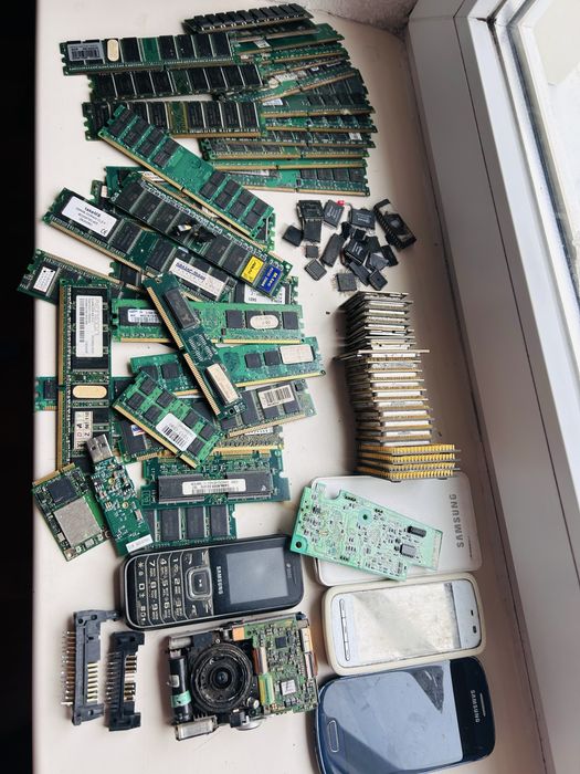 Радиодетали разные