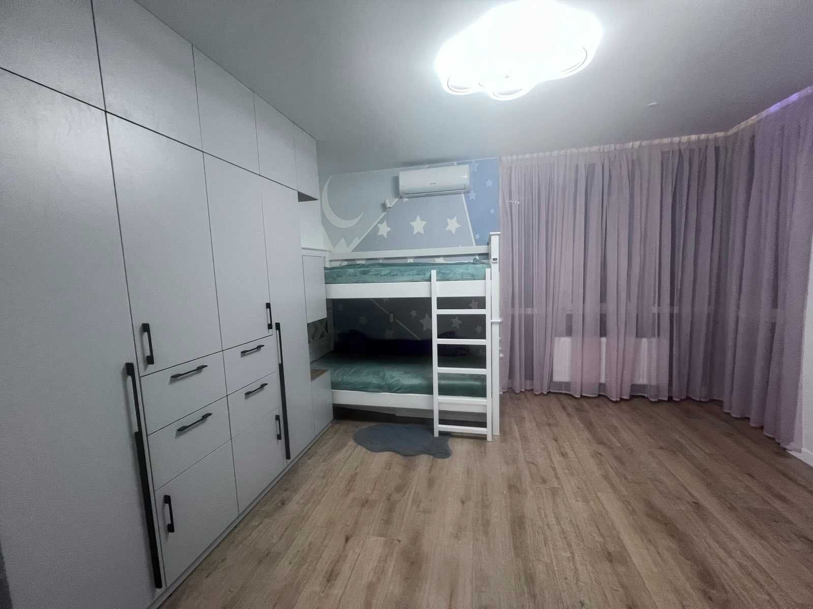 Оренда 2-кімн. квартири в ЖК Кристалл Авеню