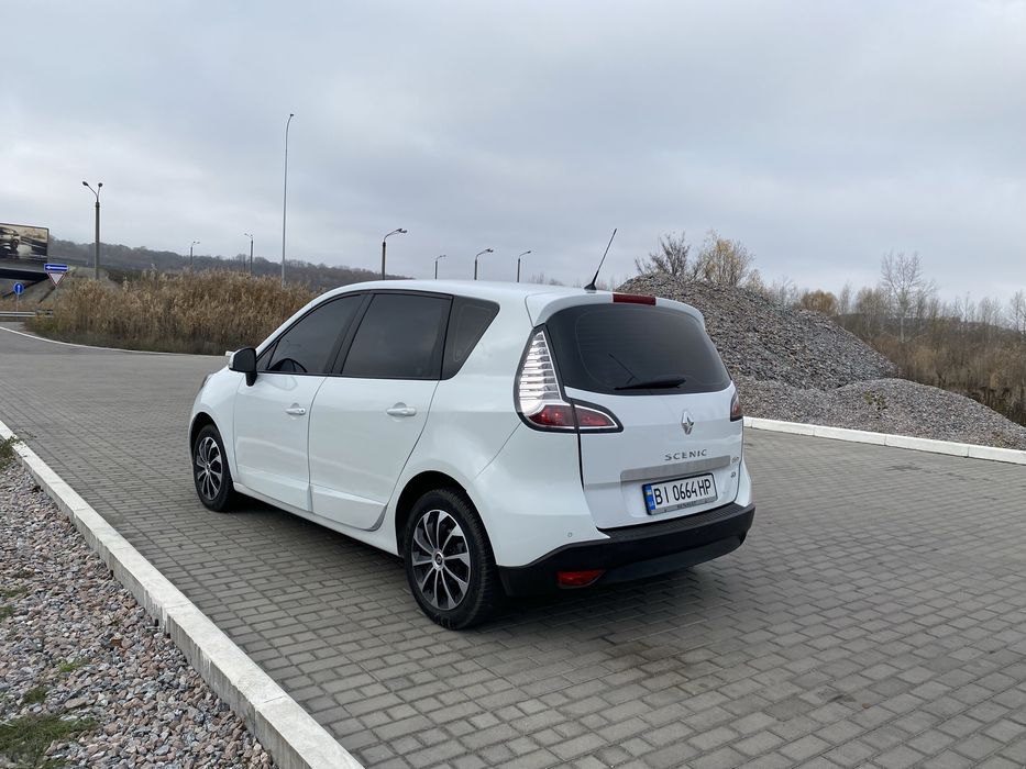 Renault Scenic 2 Rest