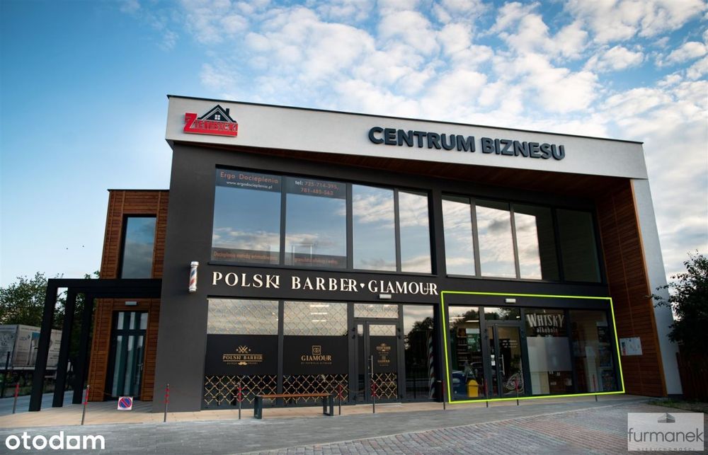 Doskonale wyeksponowany lokal na parterze