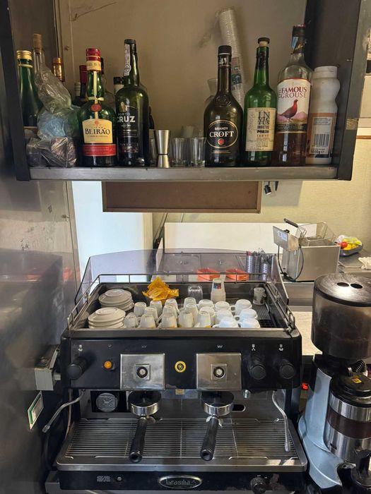 Trespassa Restaurante Churrasqueira baixa renda e boa facturação