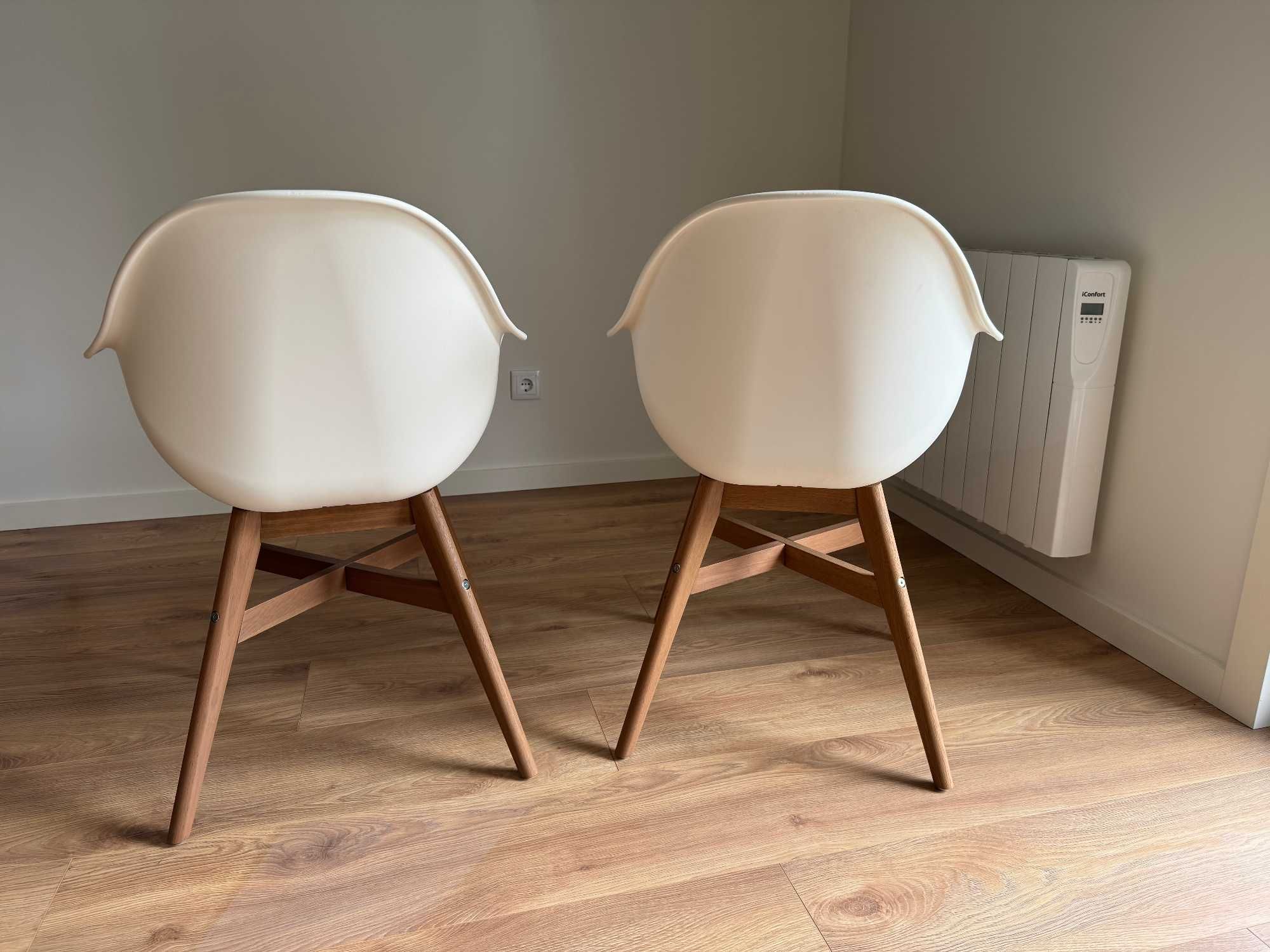 2 x cadeiras IKEA Fanbyn