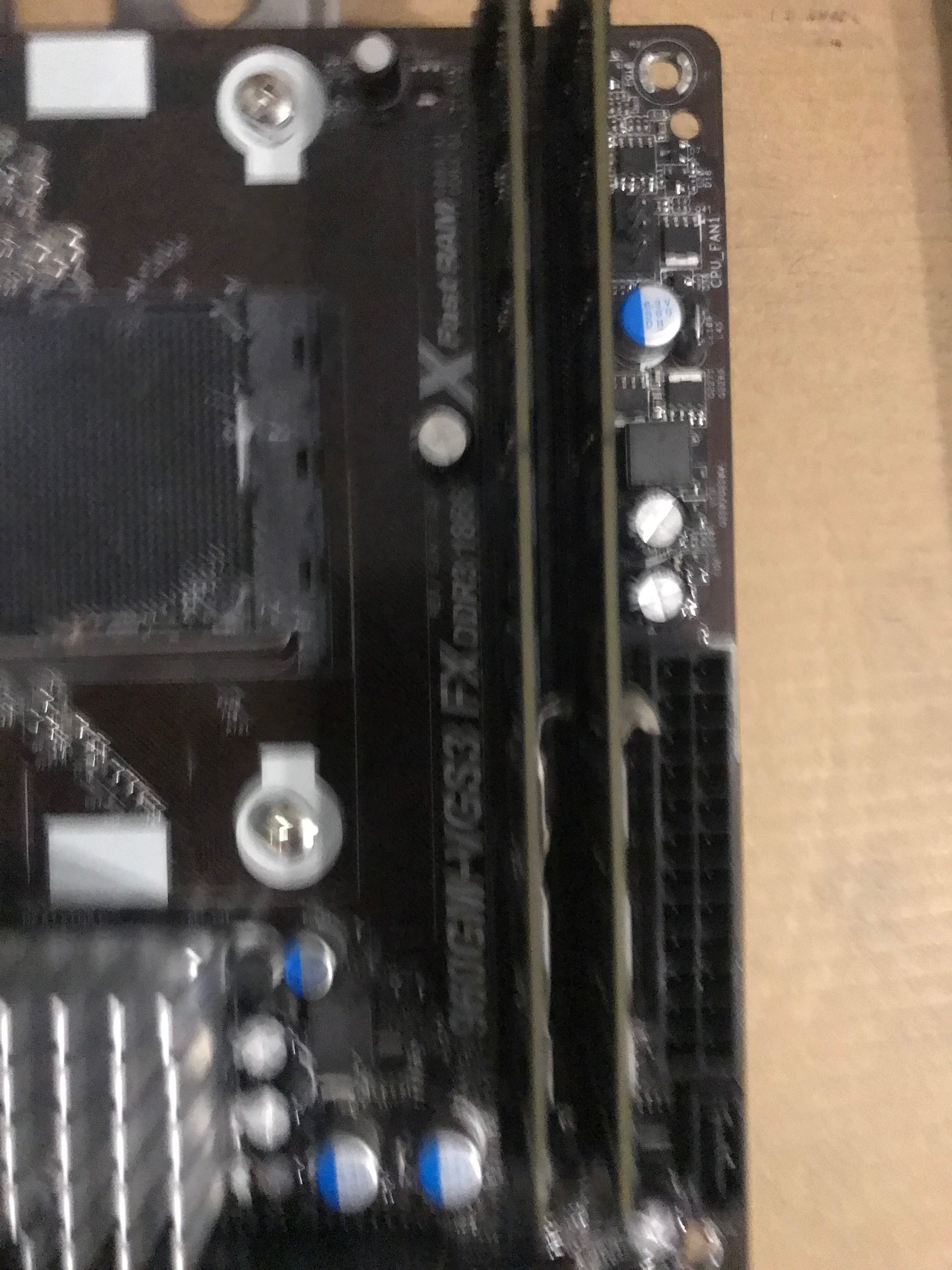 ASRock 960GM-VGS3 FX+fx4100+8gb озу