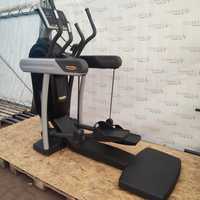 TECHNOGYM New Excite Vario 700 LED trenażer eliptyczny